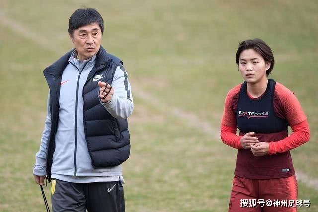 奥巴梅扬：从小关注拉科，每场比赛都渴望表现